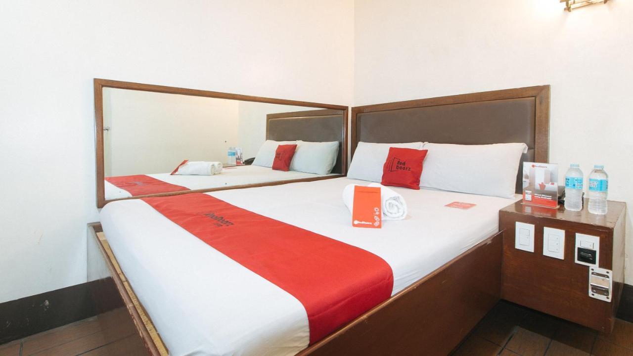 Reddoorz @ Riches Holiday Hotel Avenida Manila Ngoại thất bức ảnh